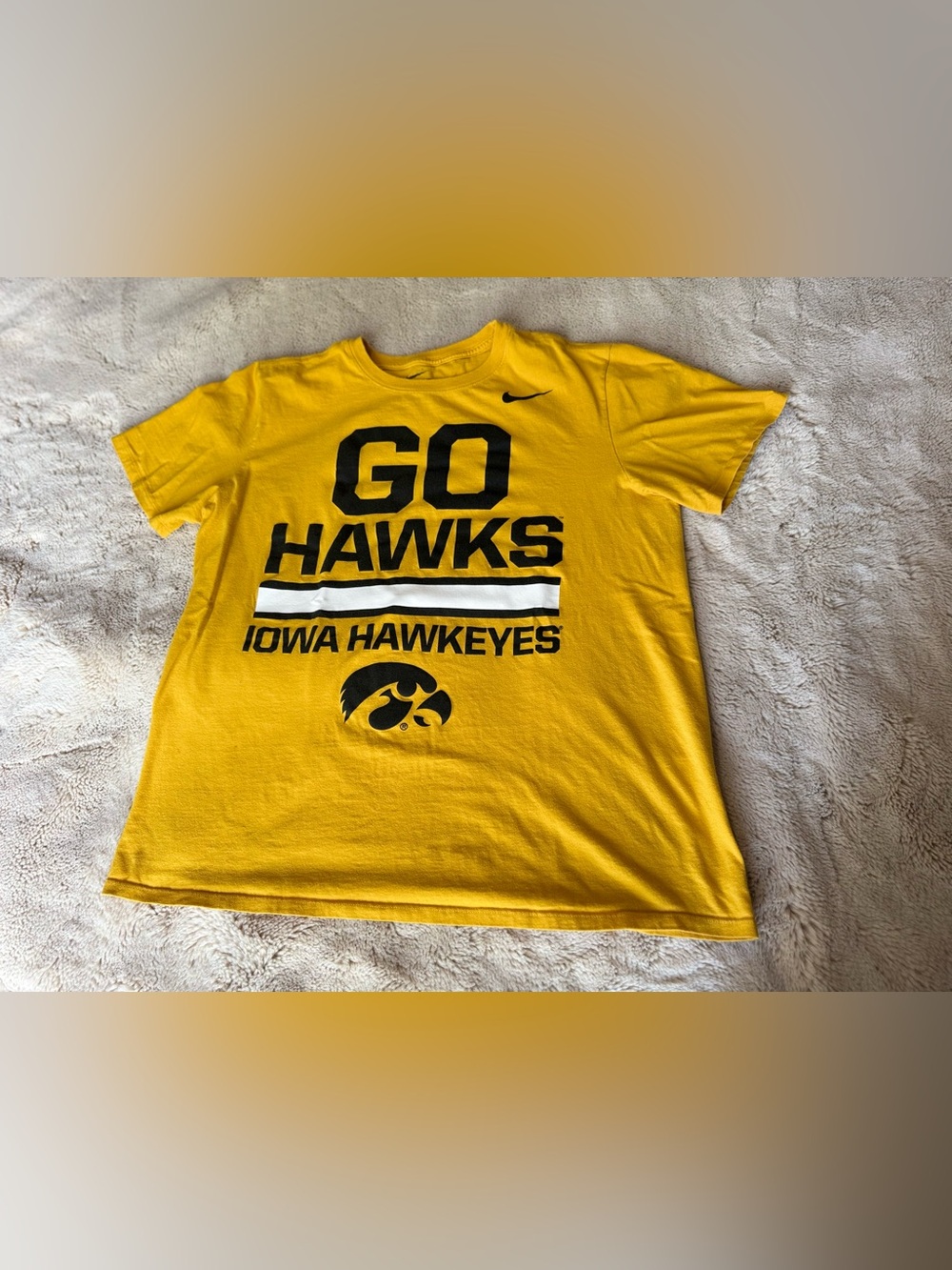 Nike Iowa Hawkeyes tee. Size L